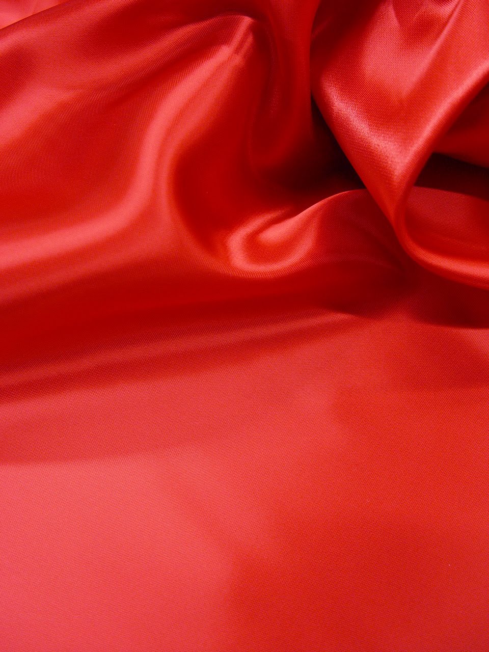Satin Rouge
